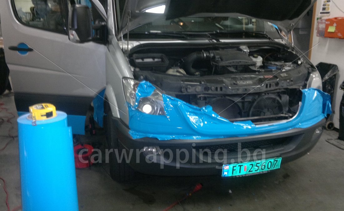 Mercedes Ice car - Postnord - 03