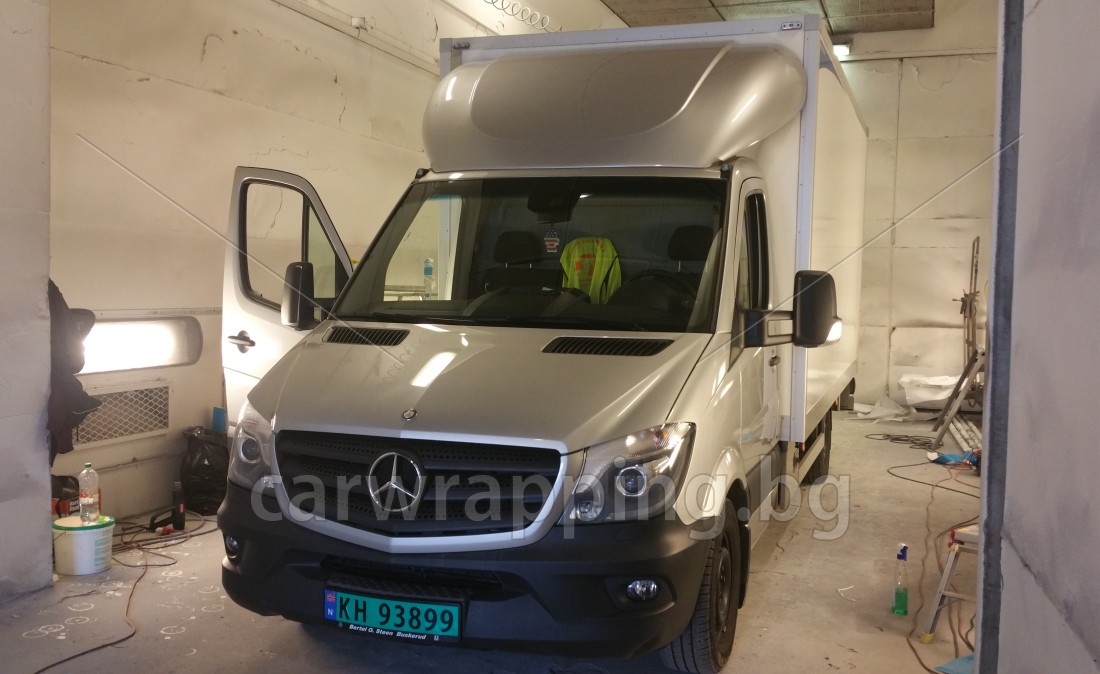 Mercedes Ice car - Postnord - 2