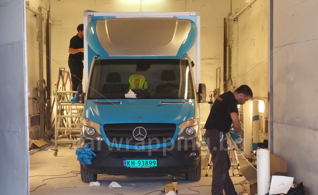 Mercedes Ice car - Postnord - 5