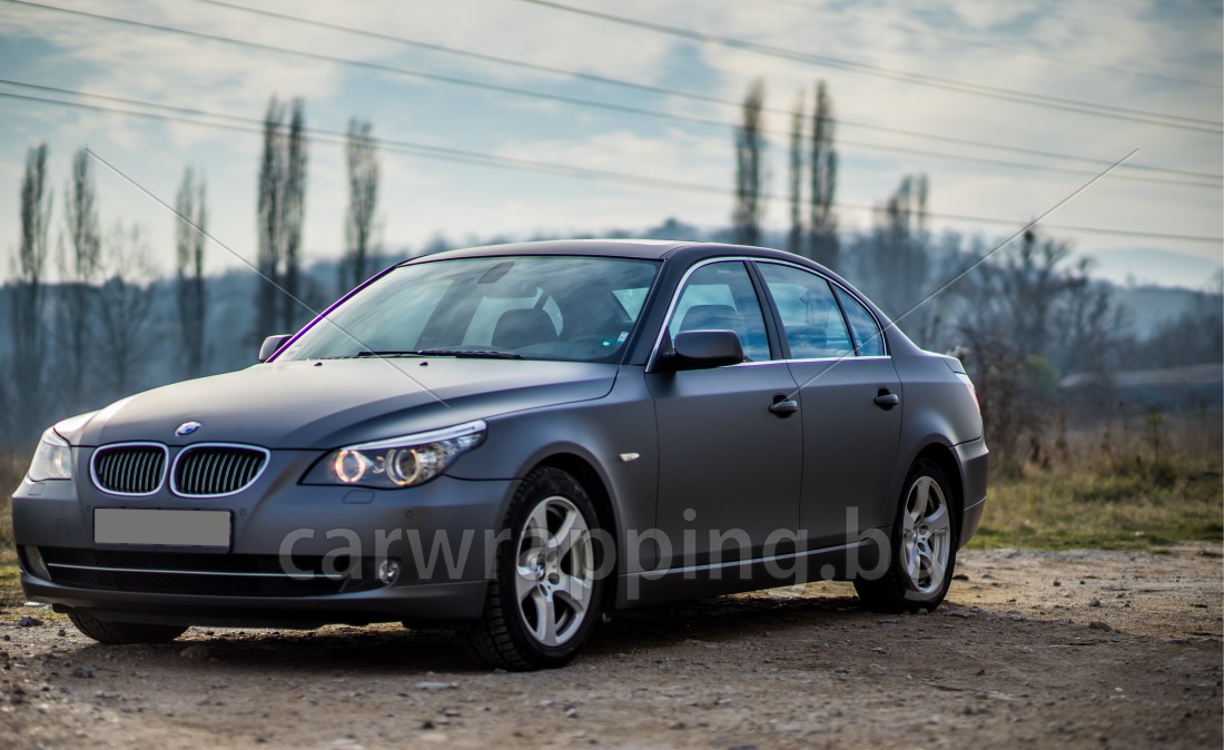 BMW 5 Series E60 - 2